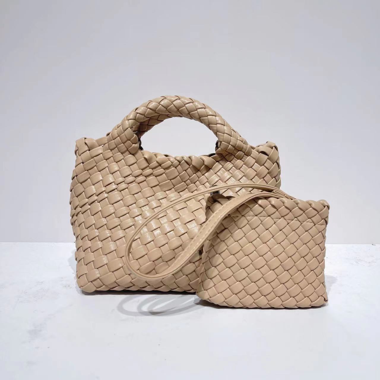 Borsa Intrecciata Milano – Borsa a Tracolla Elegante da Donna
