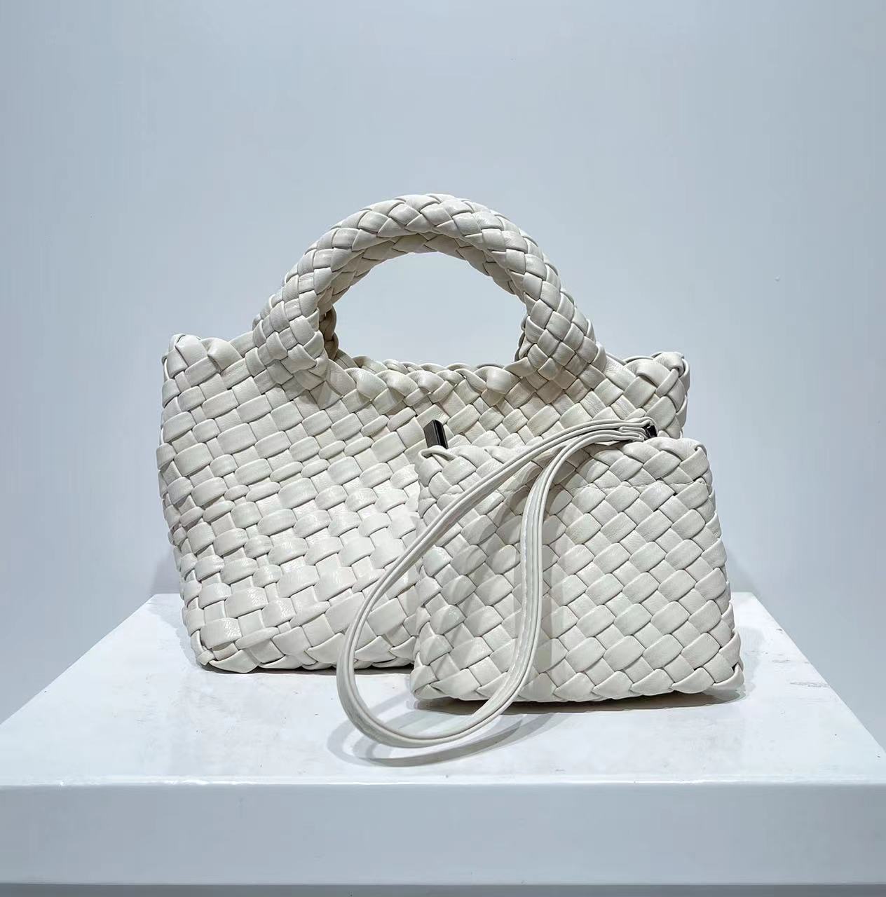 Borsa Intrecciata Milano – Borsa a Tracolla Elegante da Donna