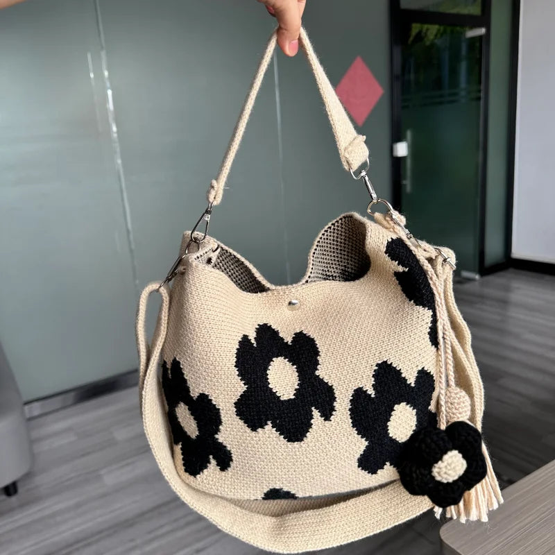 Borsa Crochet Flora – Borsa a Spalla Fatta a Mano